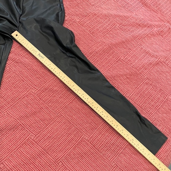 Guess black stretchy leather like pants fits women’s smaller size see photos - Picture 7 of 13